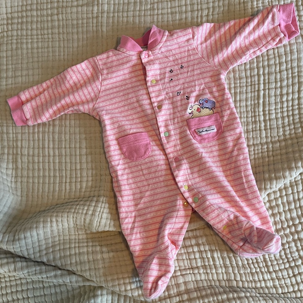 Vintage Y2K Carter’s John Lennon Sleeper